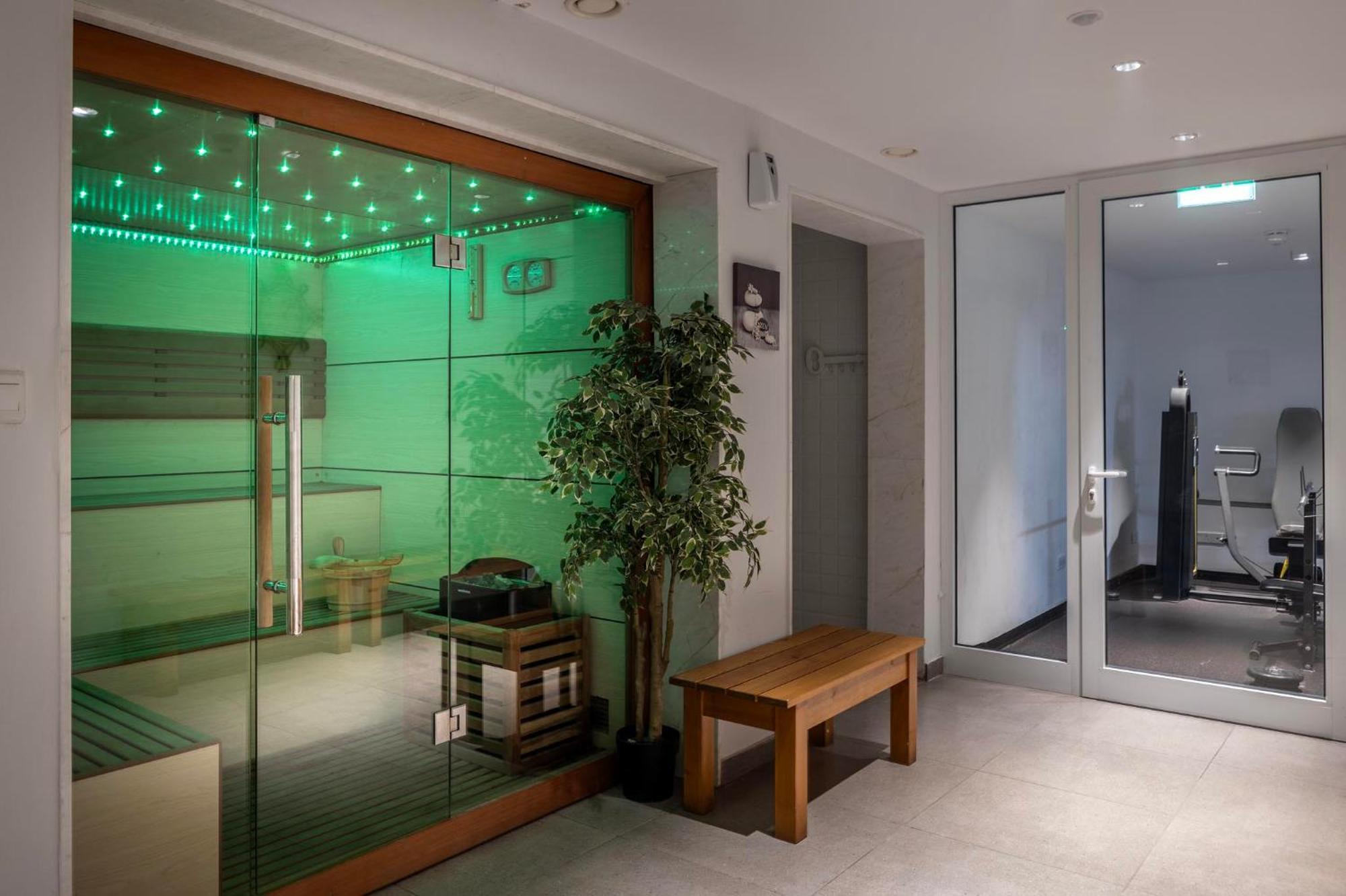 Park Beach Hotel 레메소스 외부 사진