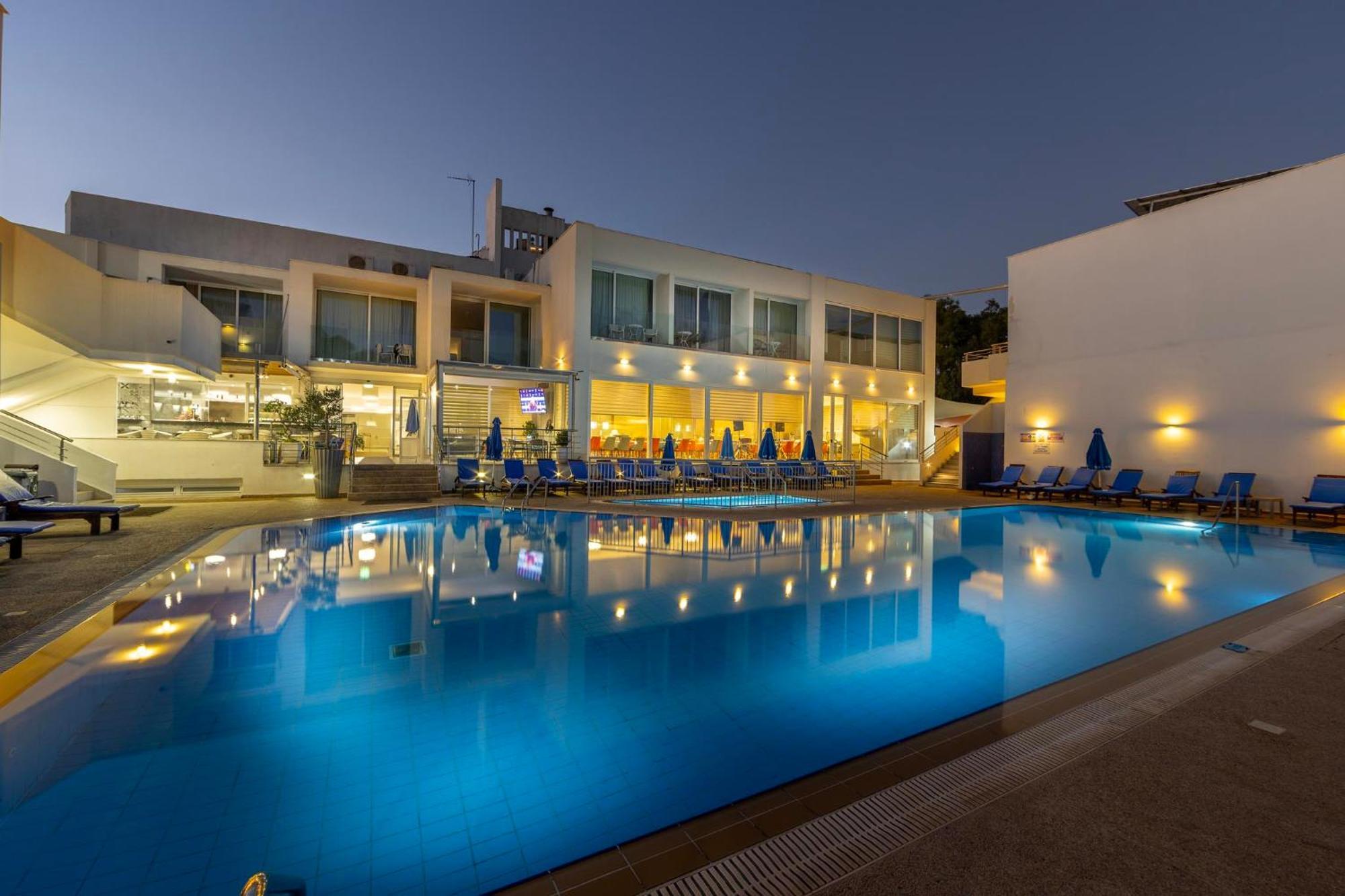 Park Beach Hotel 레메소스 외부 사진