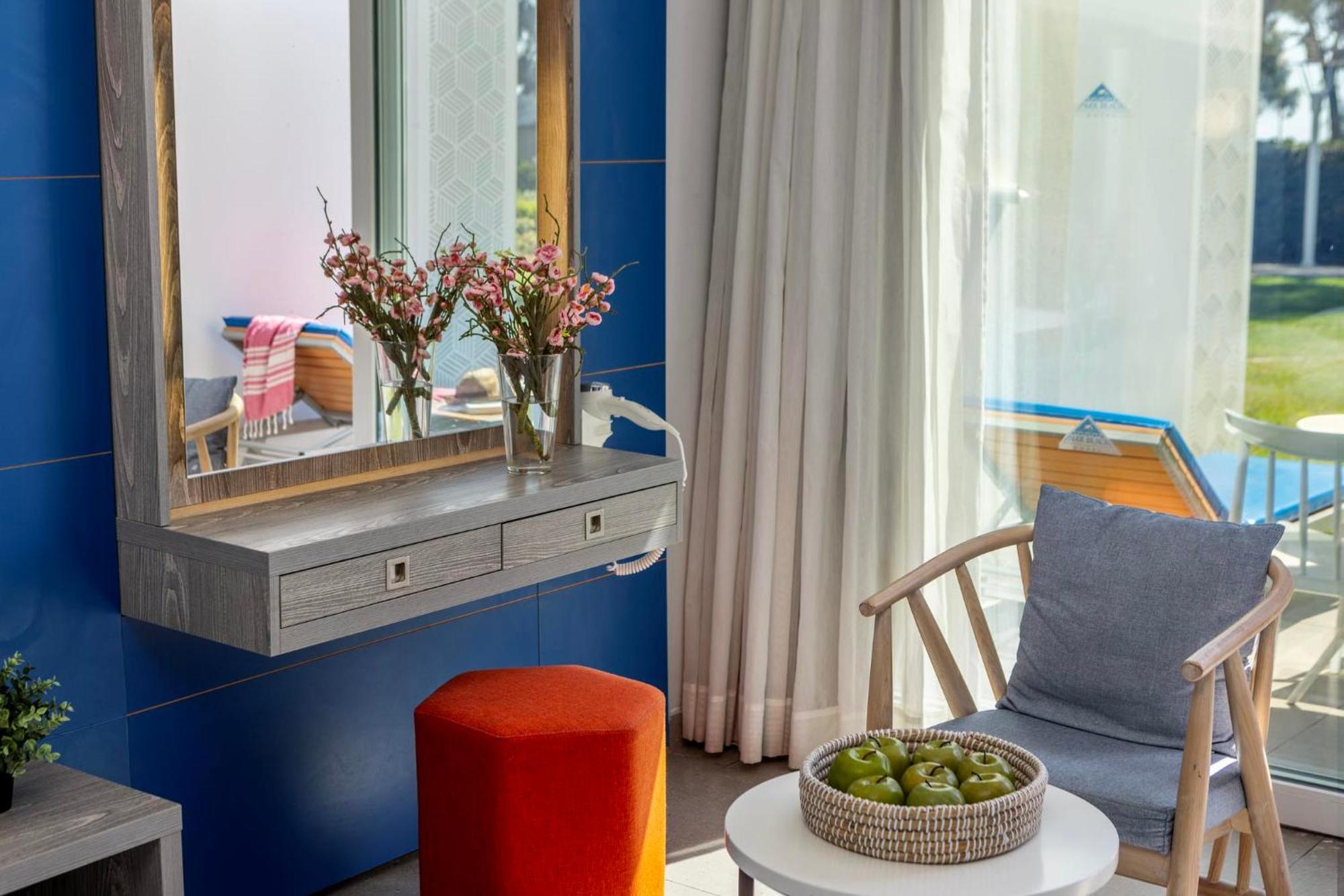 Park Beach Hotel 레메소스 객실 사진